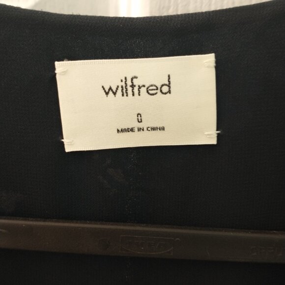 Dress - Picture 7 of 7